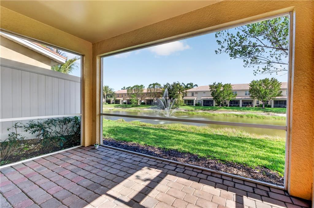 10818 Alvara Point Dr Property Photo 18
