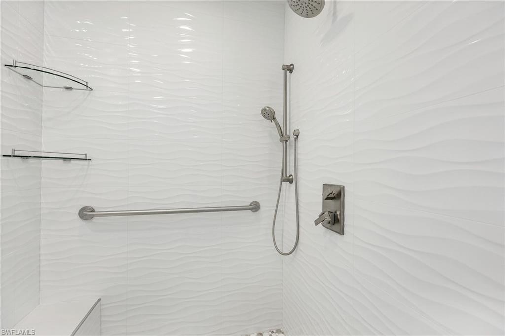 400 Flagship Dr 902 Property Photo 14