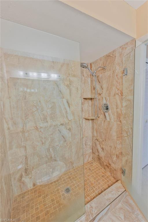 7008 Cedarhurst Dr Property Photo 20