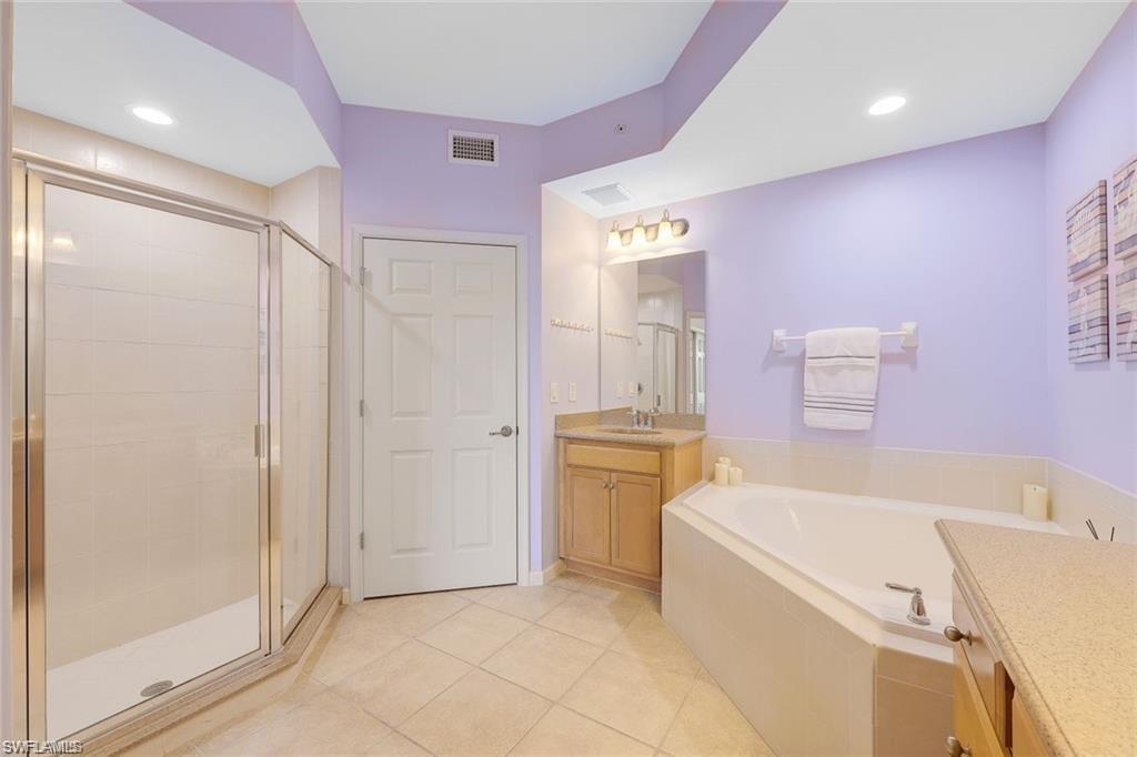 9525 Ironstone Ter 102 Property Photo 15