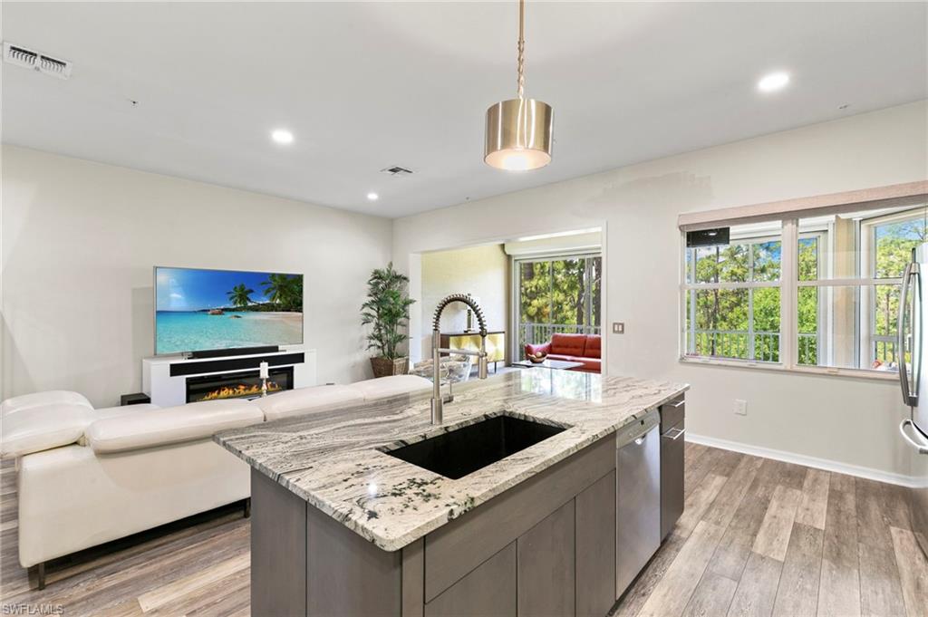 21552 Baccarat Ln 201 Property Photo 14