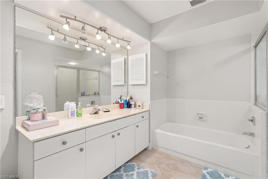 511 Clubside Dr 1-511 Property Photo 16