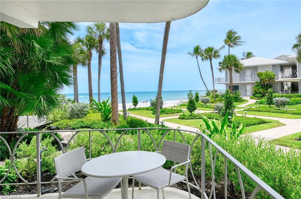 1851 Gulf Shore Blvd N 4 Property Photo 4