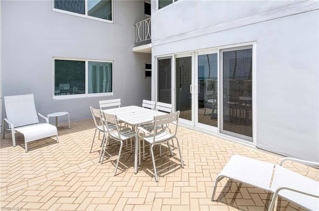1851 Gulf Shore Blvd N 4 Property Photo 11