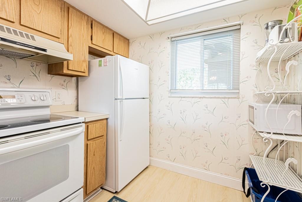 1022 Manatee Rd D107 Property Photo 18