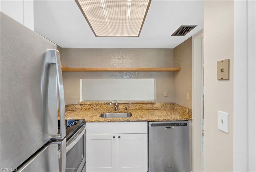3276 Royal Canadian Trce 2 Property Photo 7