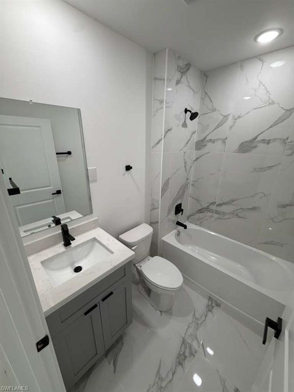 765 Puccini Ave S Property Photo 18