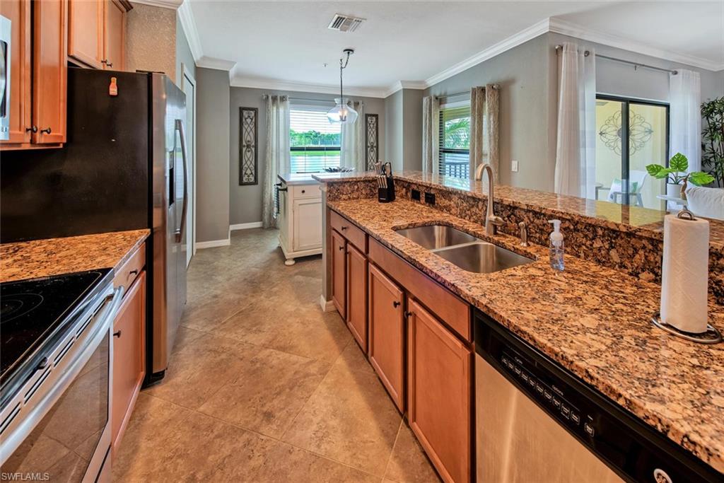 9513 Avellino Way 2024 Property Photo 10