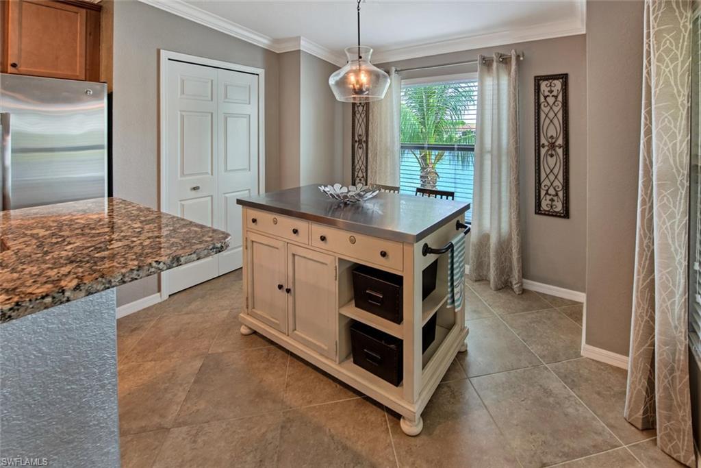 9513 Avellino Way 2024 Property Photo 11