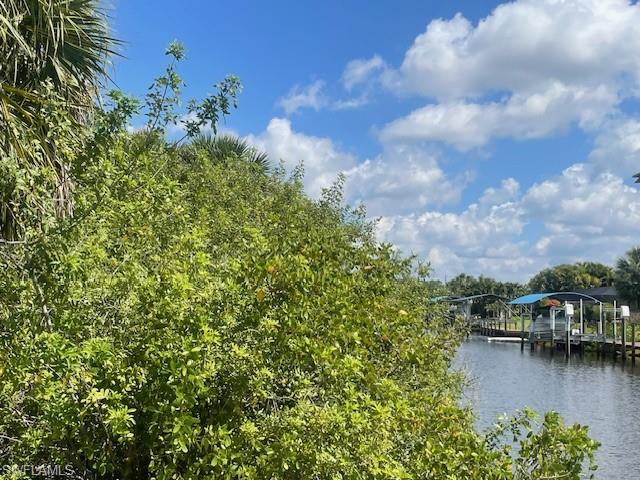 4450 Bayview St Property Photo 2