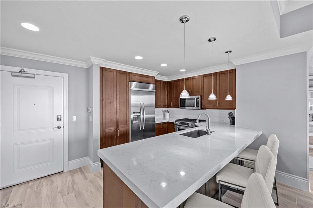 9115 Strada Pl 5511 Property Photo 7