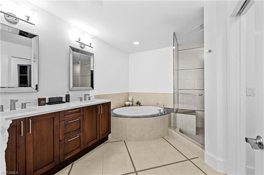 9115 Strada Pl 5511 Property Photo 14