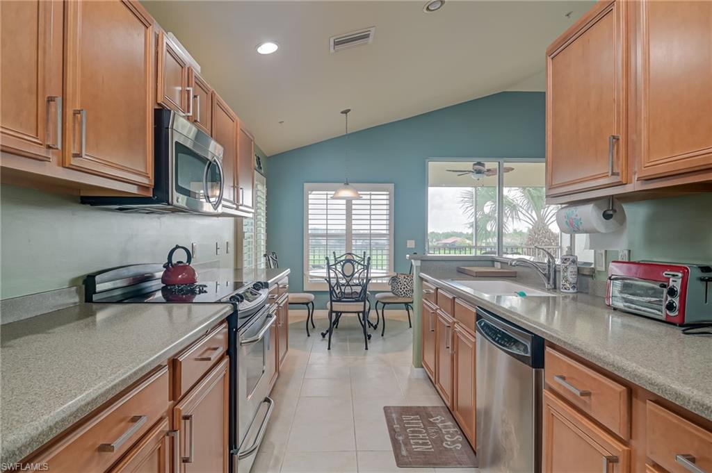 5706 Mayflower Way 208 Property Photo 5