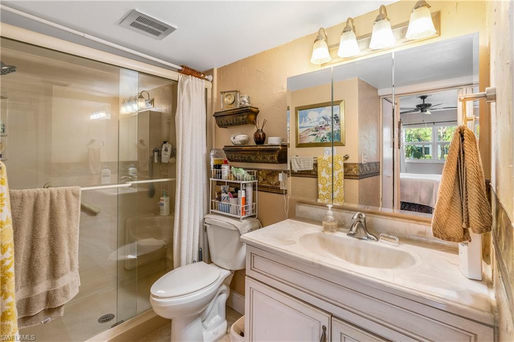 200 Valley Stream Dr 4b Property Photo 11