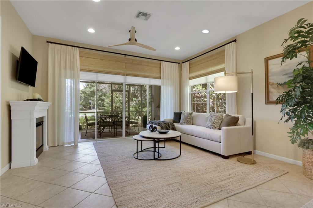 4501 Cardinal Cove Ln Property Photo 12