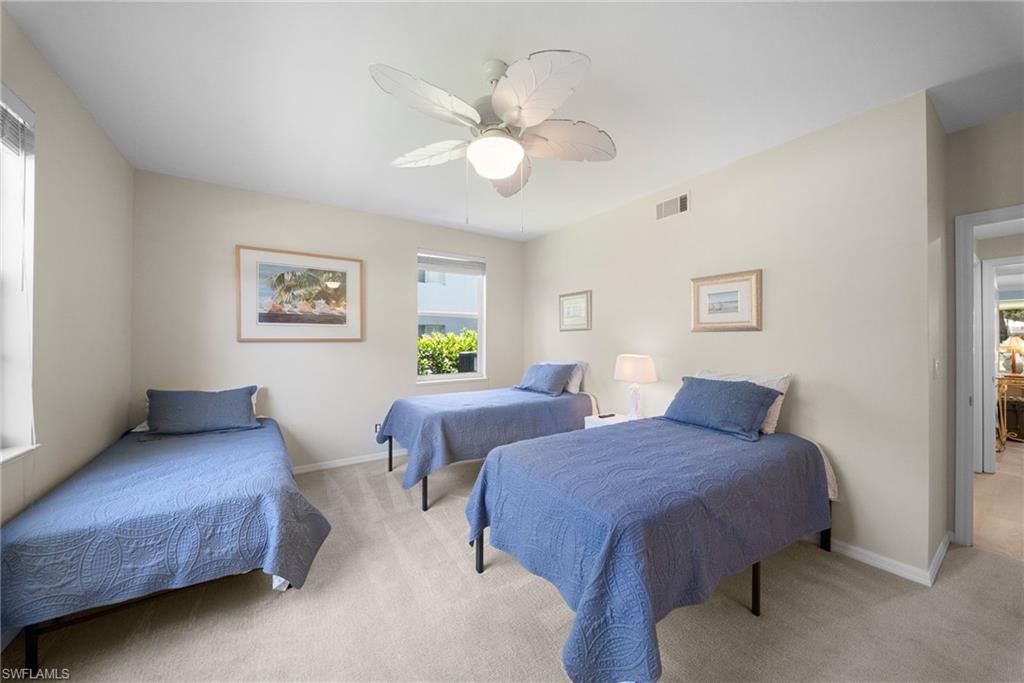 760 Waterford Dr #101 Property Photo 39