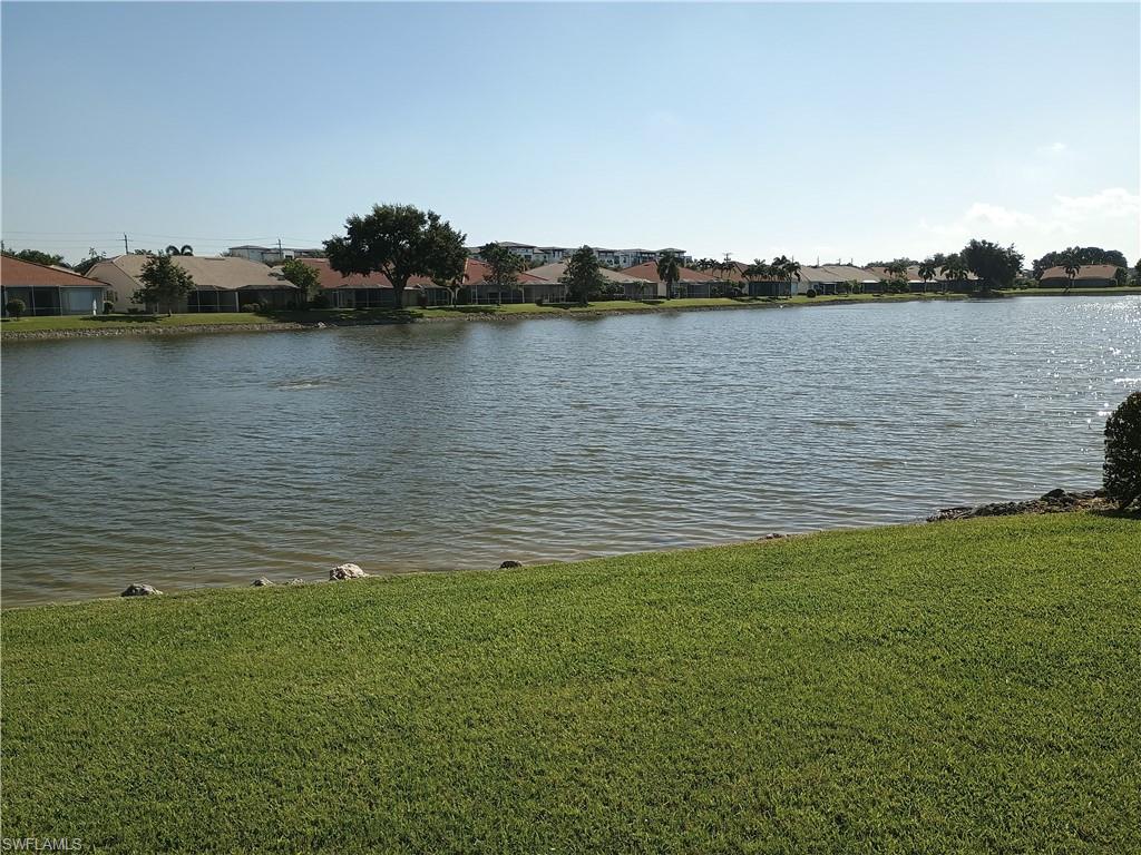 6820 Lone Oak Blvd Property Photo 3