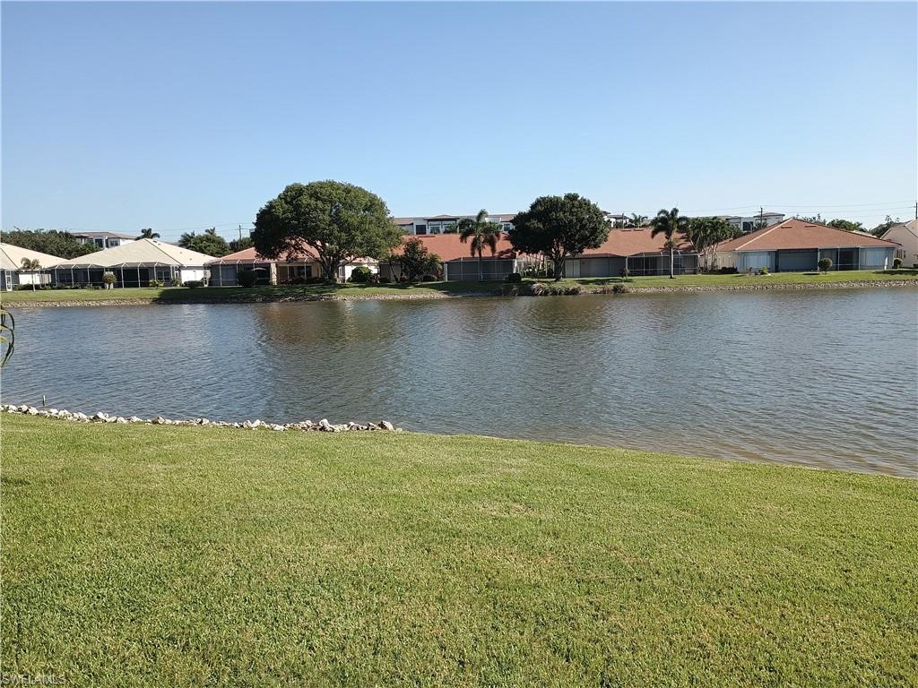 6820 Lone Oak Blvd Property Photo 4