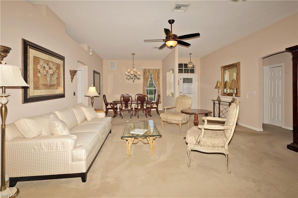 6820 Lone Oak Blvd Property Photo 9