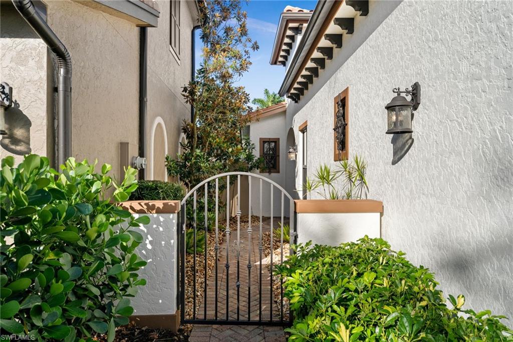 8000 Cordoba Pl Property Photo 23