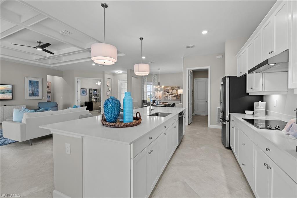 14357 Lagoon Ln Property Photo 8