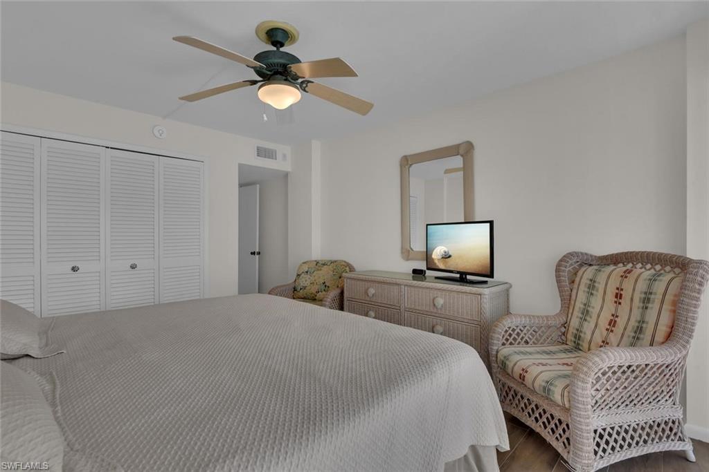 1300 Gulf Shore Blvd N 205 Property Photo 12