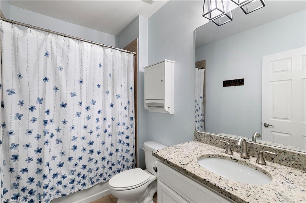 3215 Birchin Ln Property Photo 18