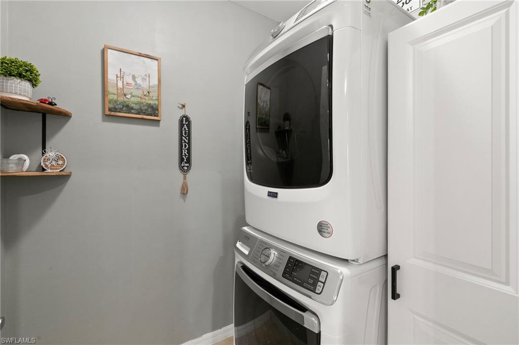3215 Birchin Ln Property Photo 20
