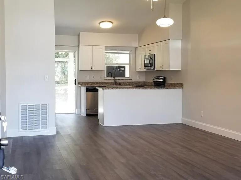 8208 Matanzas Rd Property Photo 2