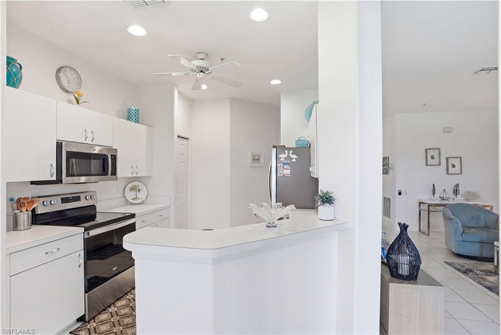 800 Carrick Bend Cir 103 Property Photo 8