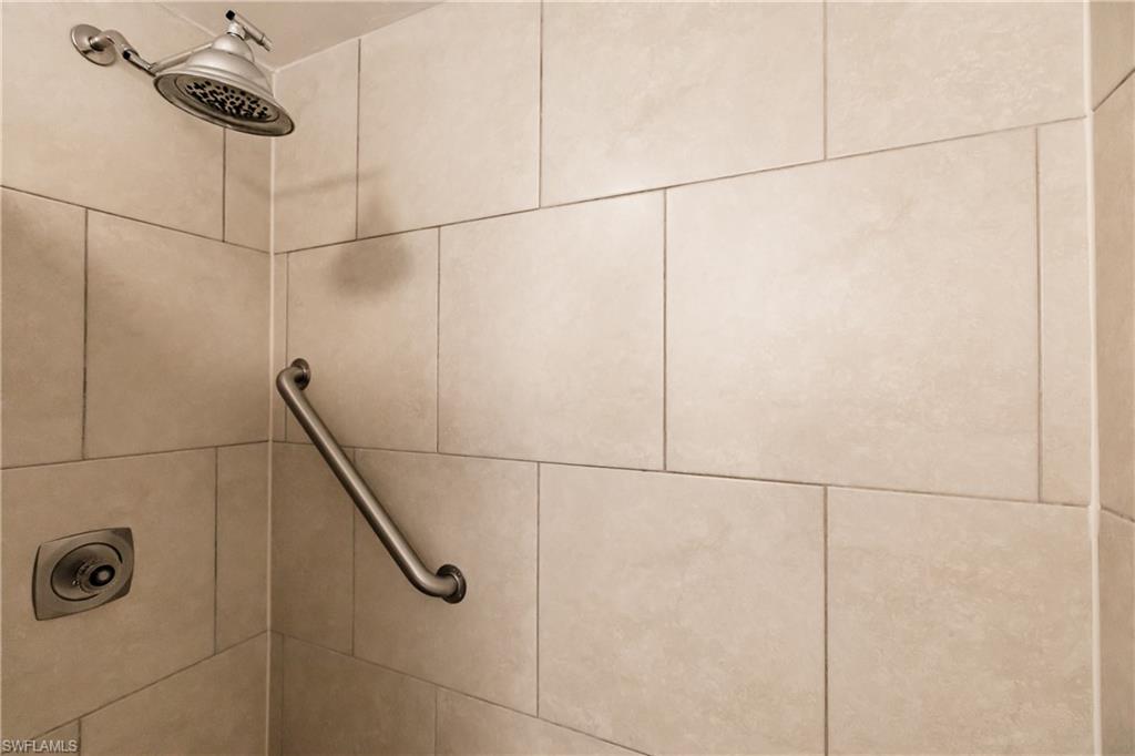 600 Neapolitan Way 152 Property Photo 13