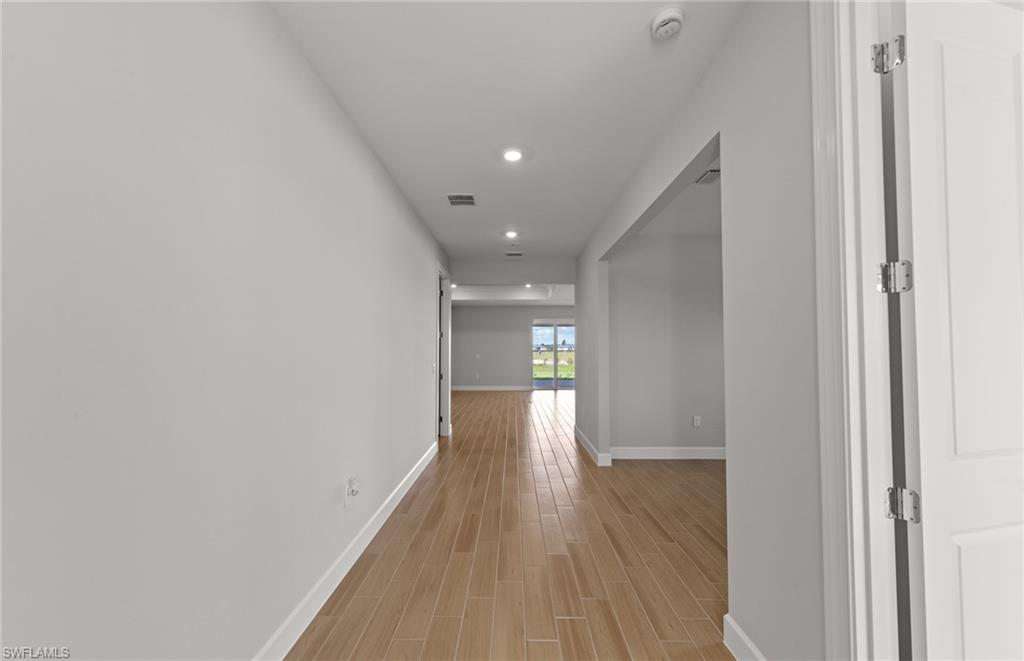 44589 Emerald St Property Photo 7