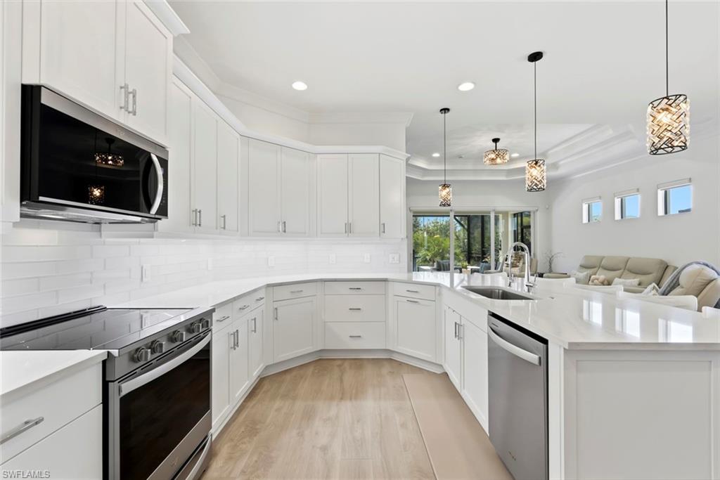 8849 Yucatan Ct Property Photo 4