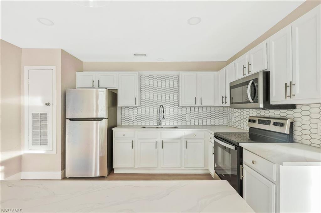 4387 Sibley Bay St Property Photo 11