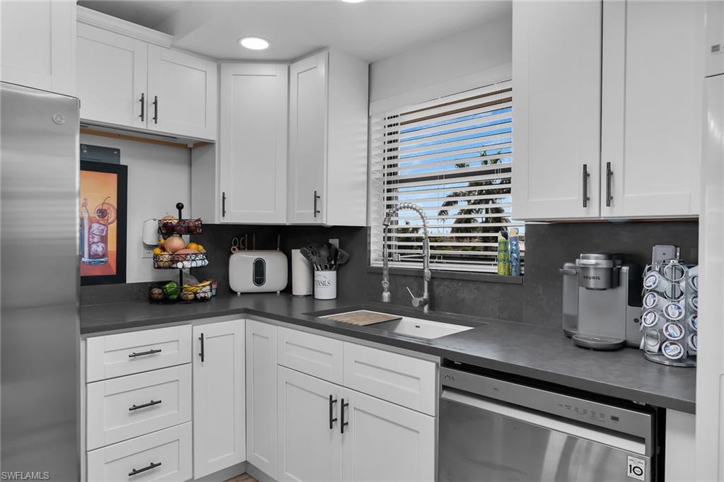 1011 Anglers Cv H403 Property Photo 5