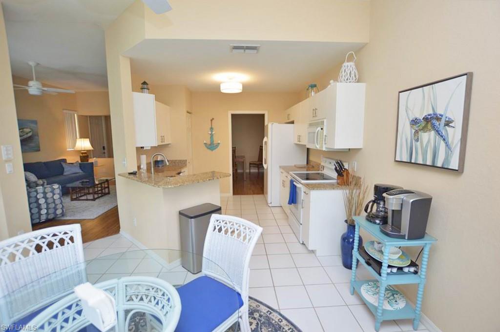 9111 Las Maderas Dr 102 Property Photo 8