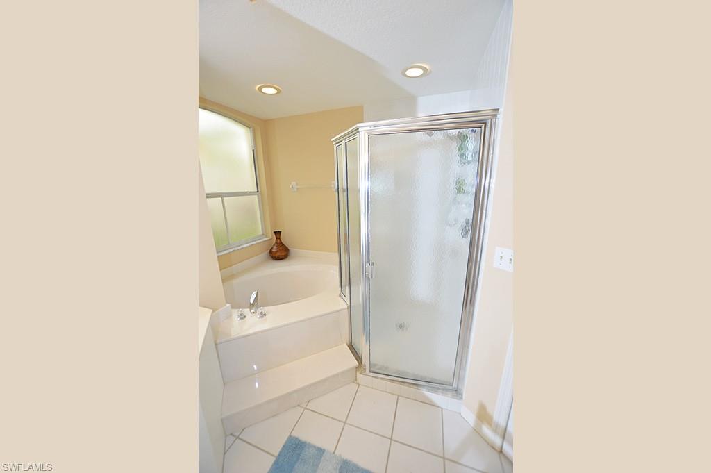 9111 Las Maderas Dr 102 Property Photo 14