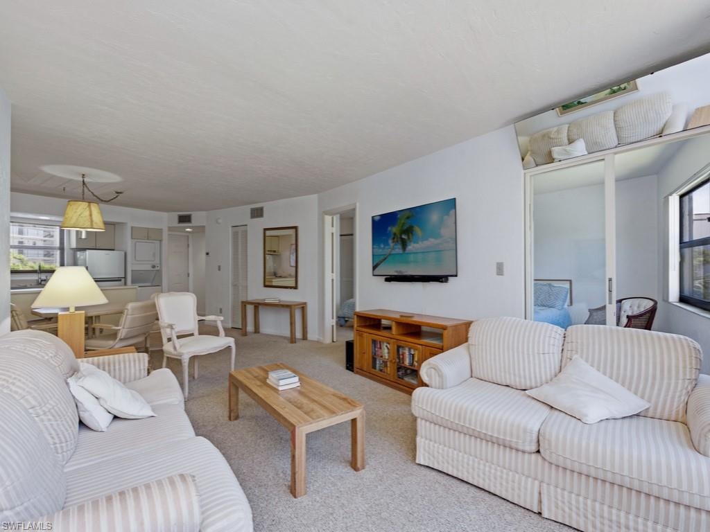 1023 Anglers Cv E304 Property Photo 5