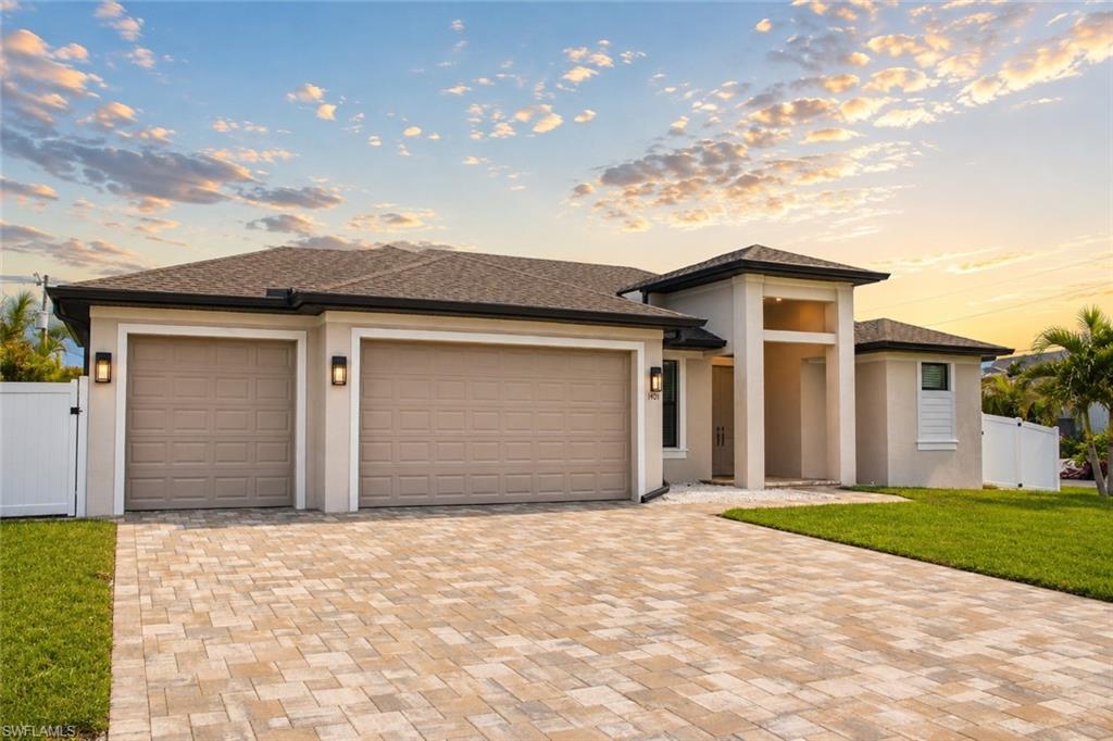 1401 49th Ter Property Photo 2