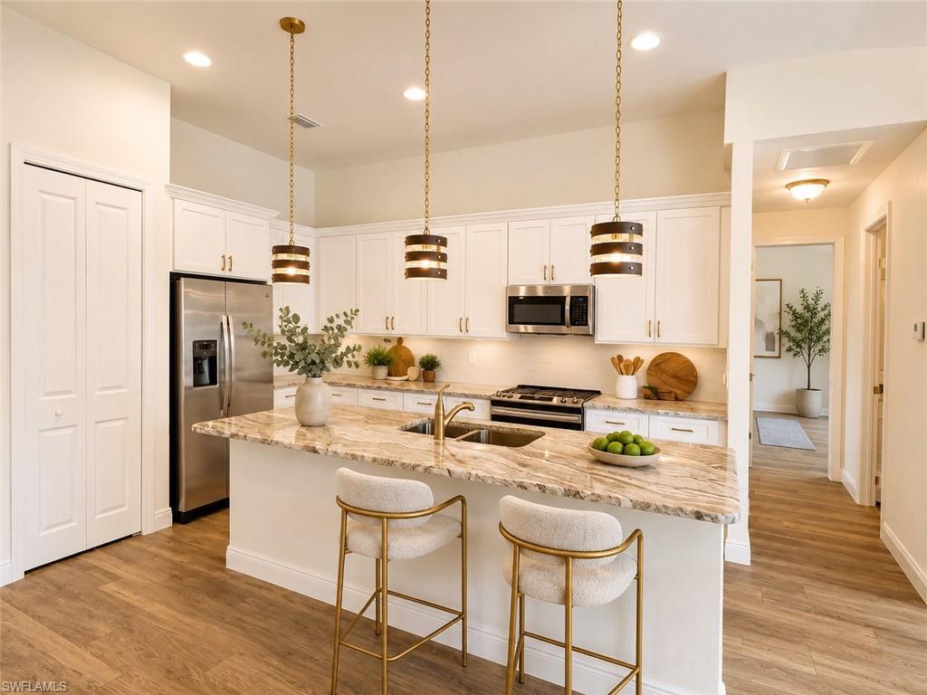1401 49th Ter Property Photo 8