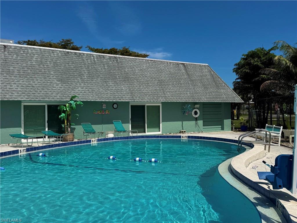 181 Grassy Key Ln 49 Property Photo 15