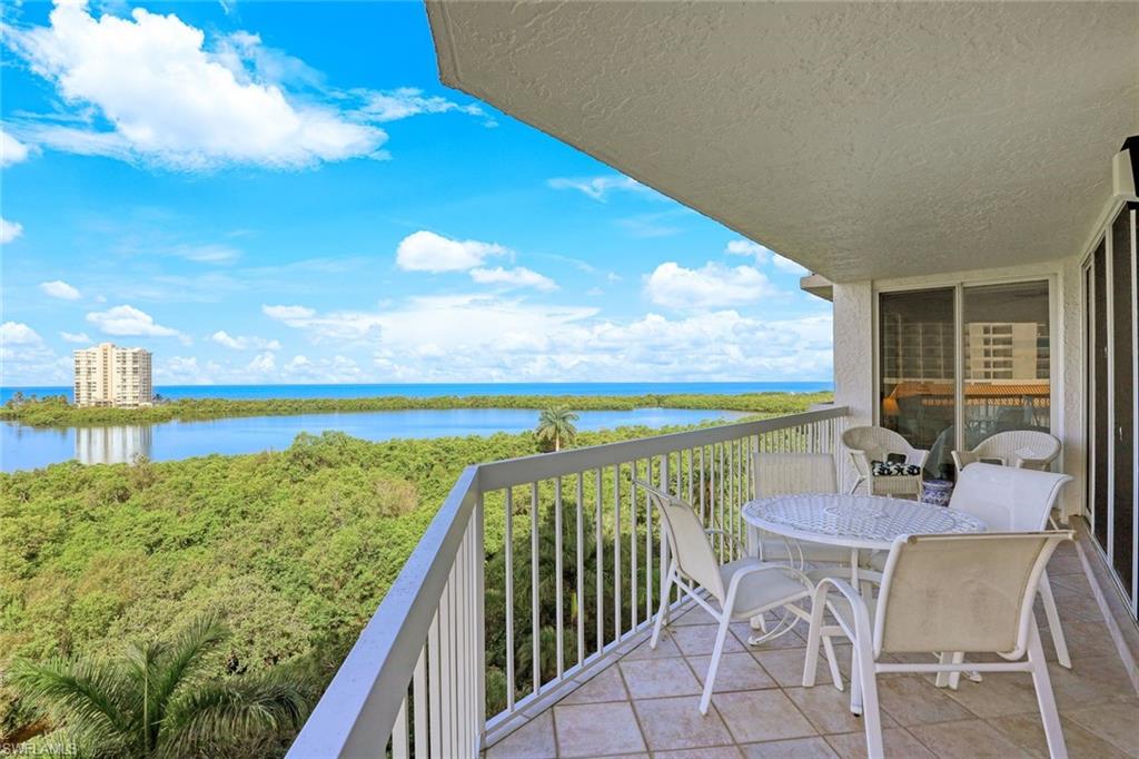 5501 Heron Point DR 702 Property Photo 1