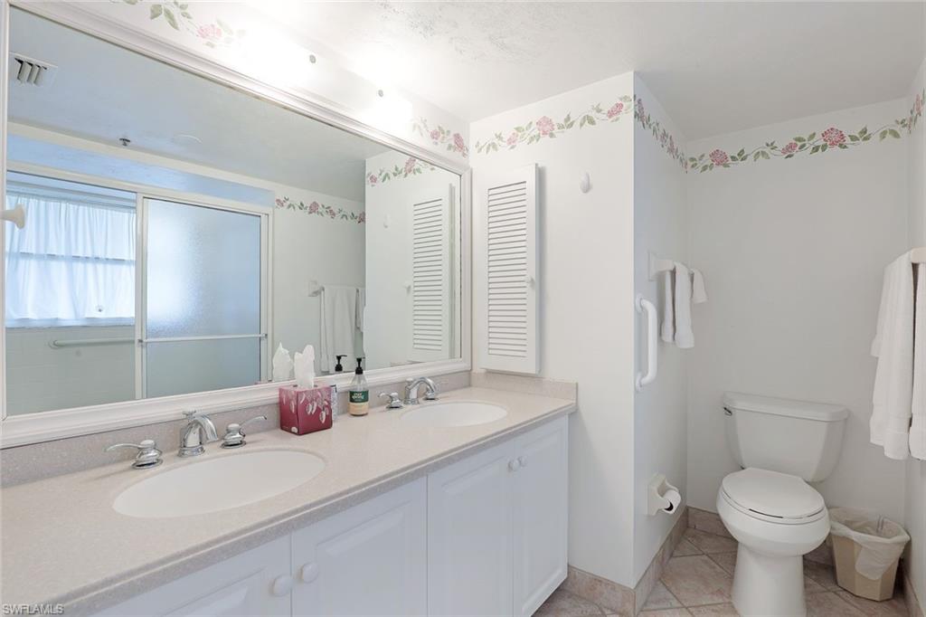 5501 Heron Point Dr 702 Property Photo 13