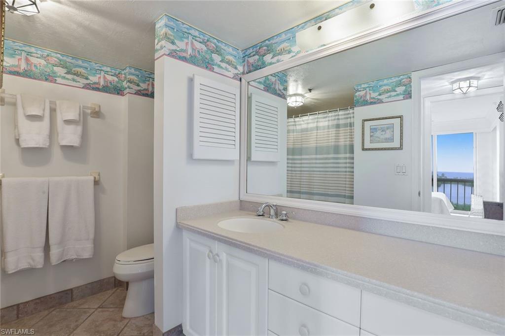 5501 Heron Point Dr 702 Property Photo 17