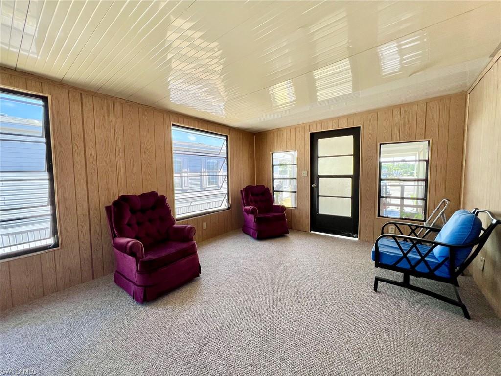 573 Cape Florida Ln Property Photo 25