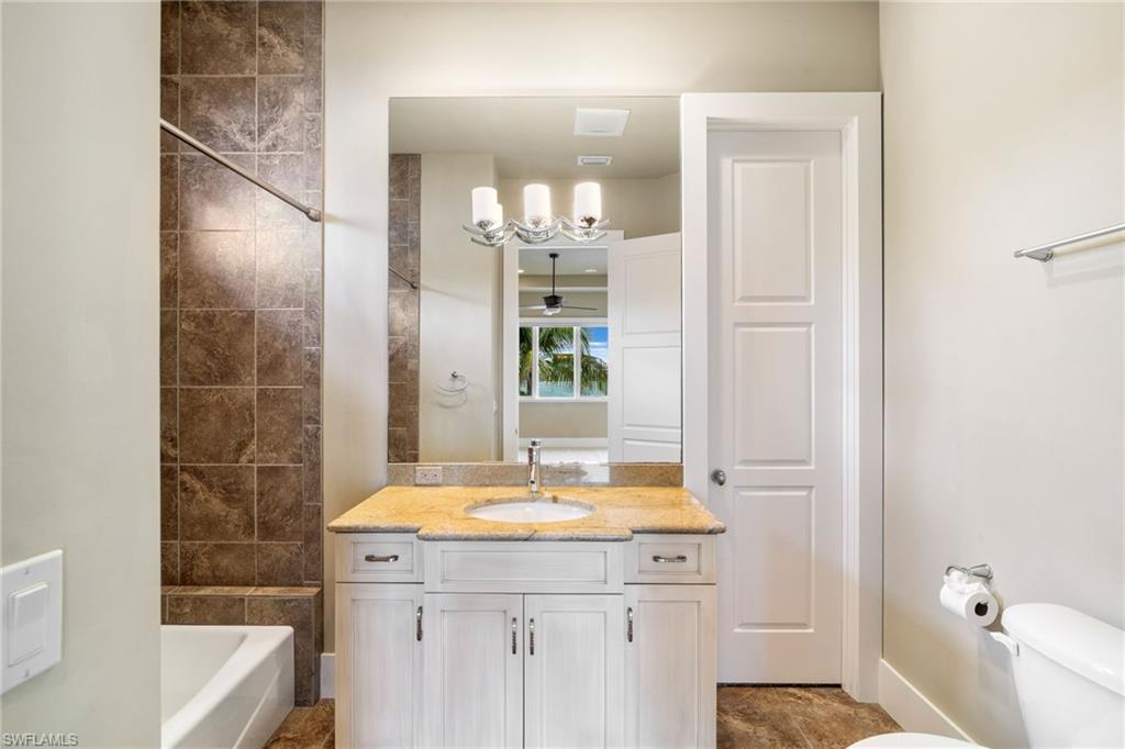 11759 Via Savona Ct Property Photo 16