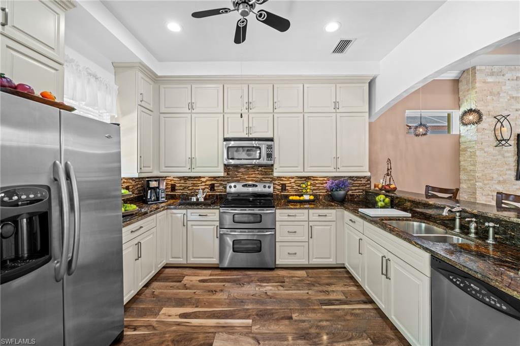 4830 Europa Dr Property Photo 3