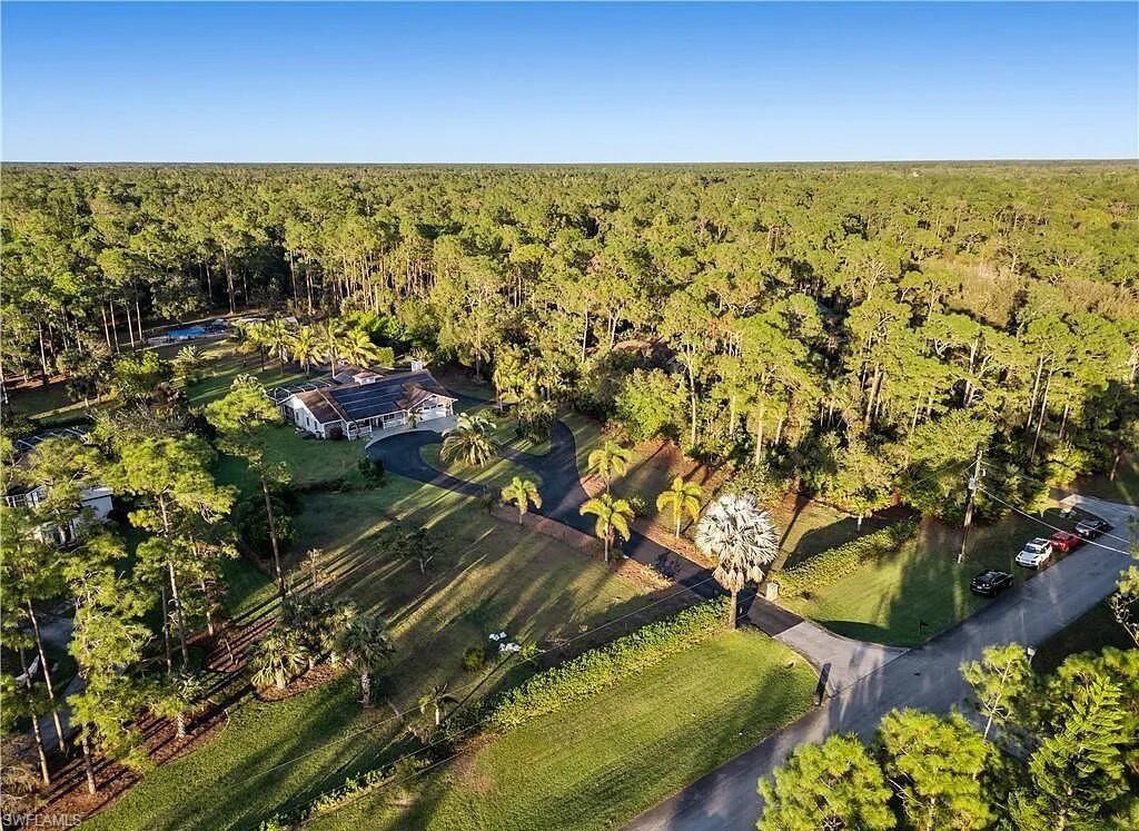 6011 Sea Grass Ln Property Photo 12