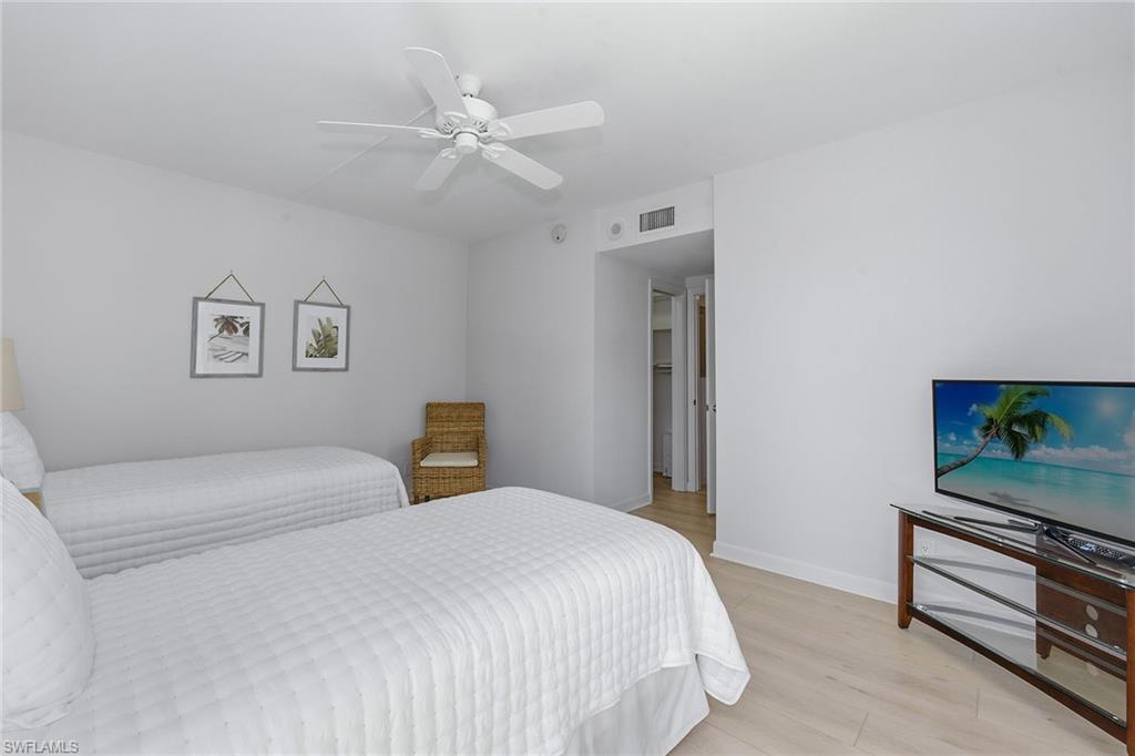 4051 Gulf Shore Blvd N 300 Property Photo 23