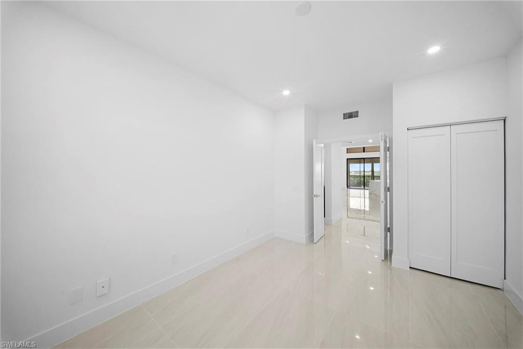 7008 Pelican Bay Blvd H501 Property Photo 28